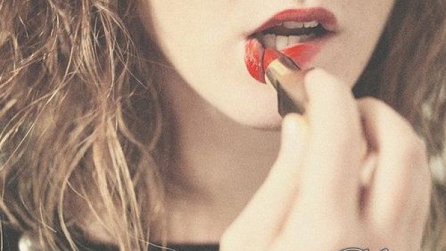 Đàn bà khổ vì... ôm khổ vào thân